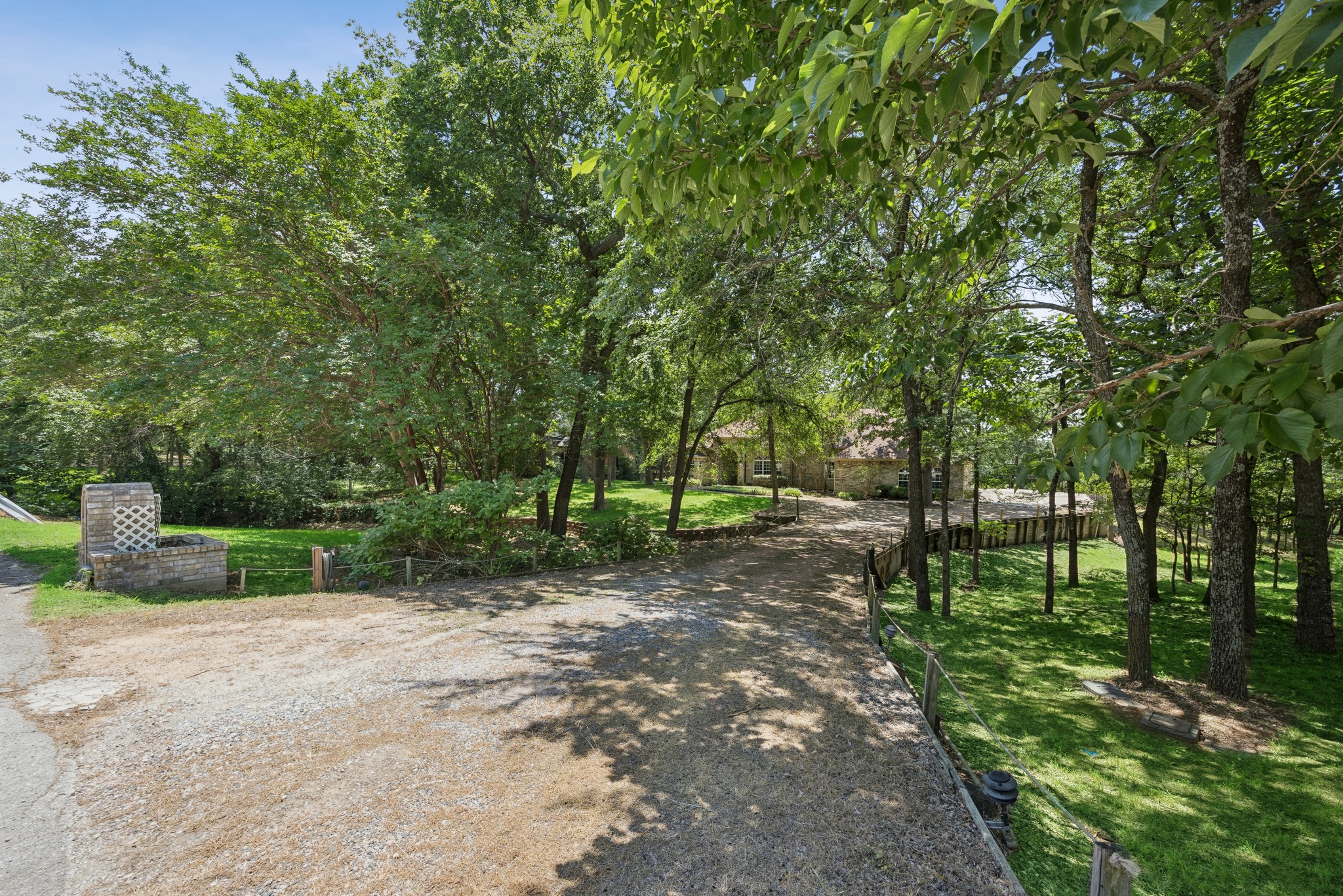 939 Garnet Cove Oak Point TX 75068
