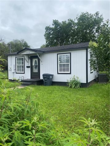909 Olive Street Waco TX 76704