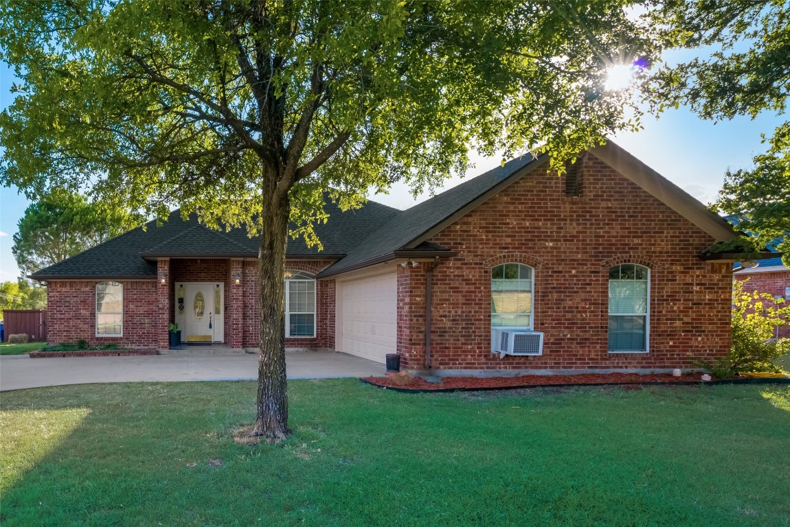 103 River Oaks Boulevard Waxahachie TX 75165