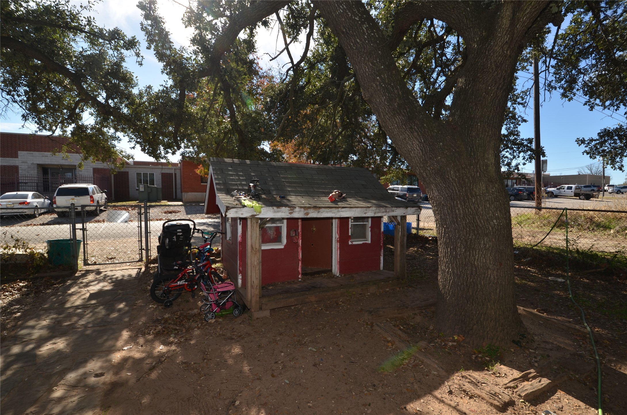 146 W Baggett Avenue Poolville TX 76487