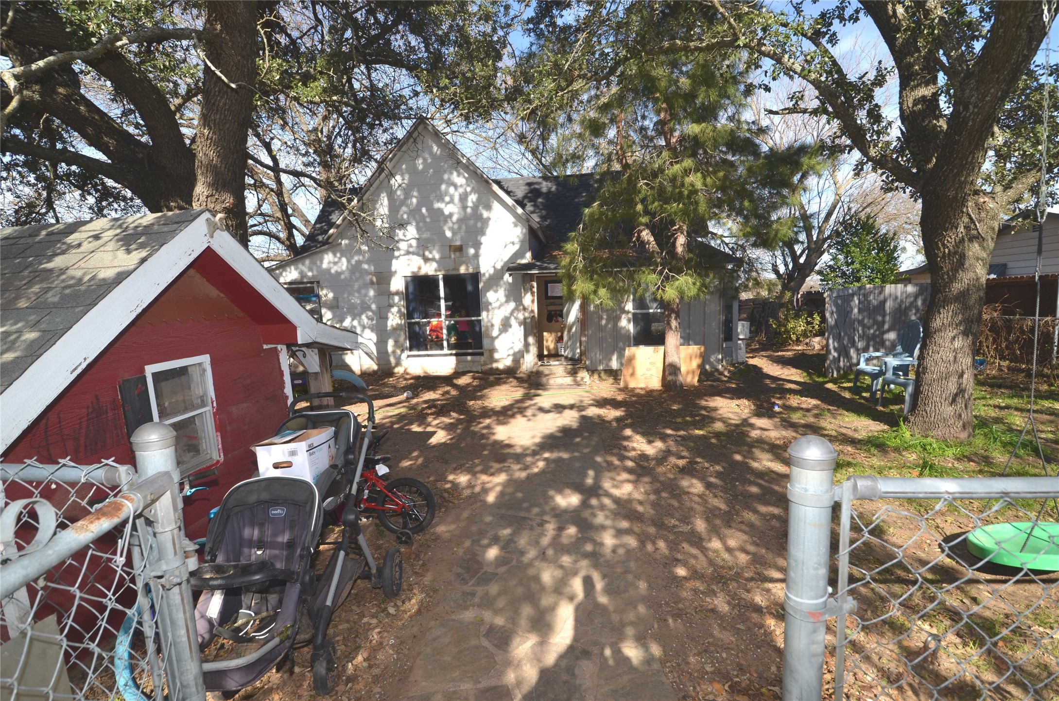 146 W Baggett Avenue Poolville TX 76487