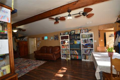 146 W Baggett Avenue Poolville TX 76487
