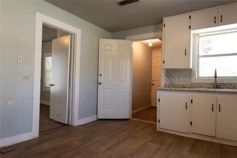 707 Ritchey Street Gainesville TX 76240