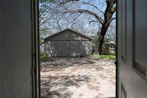 707 Ritchey Street Gainesville TX 76240