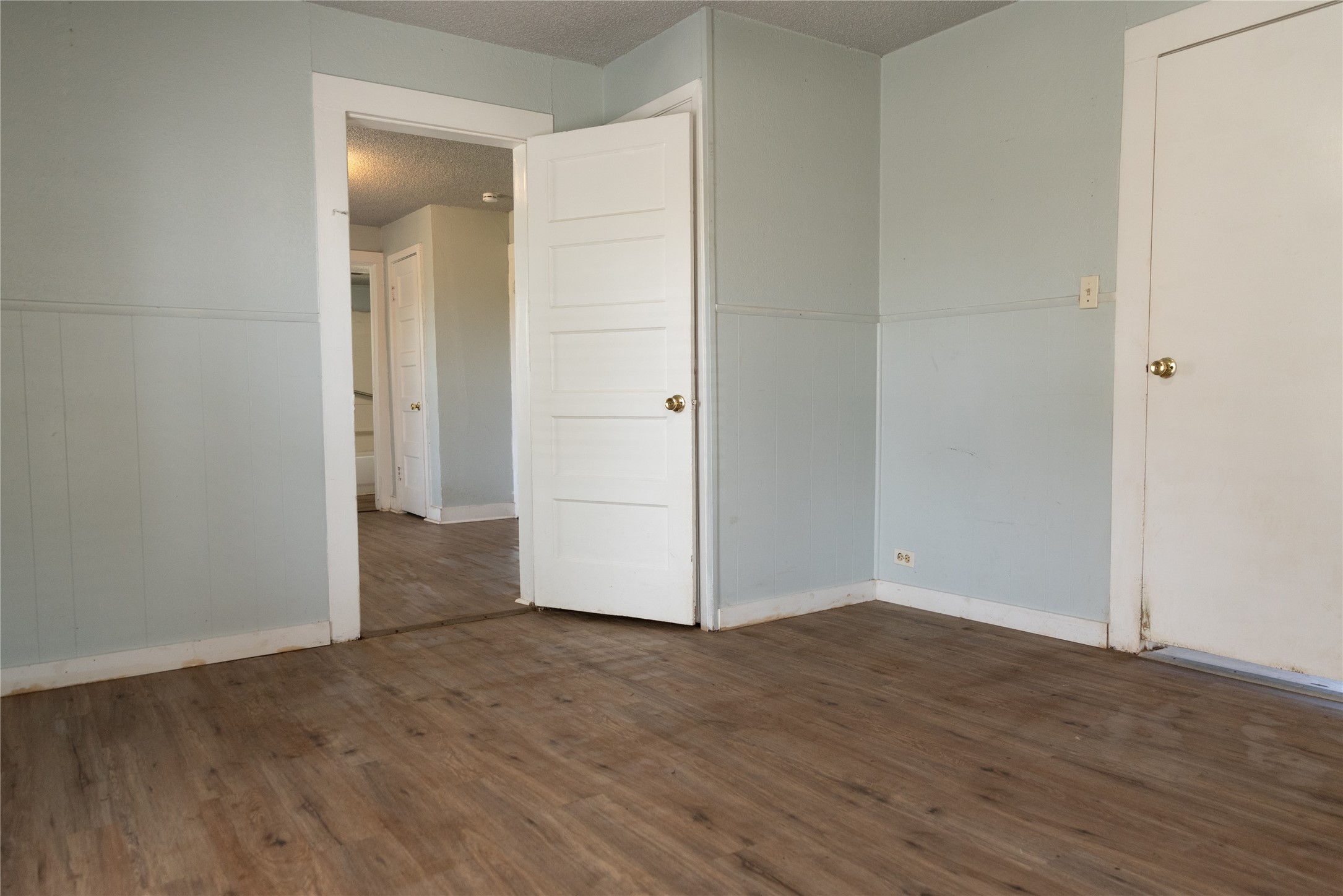 707 Ritchey Street Gainesville TX 76240