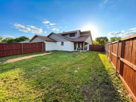 1802 Auburn Drive Richardson TX 75081
