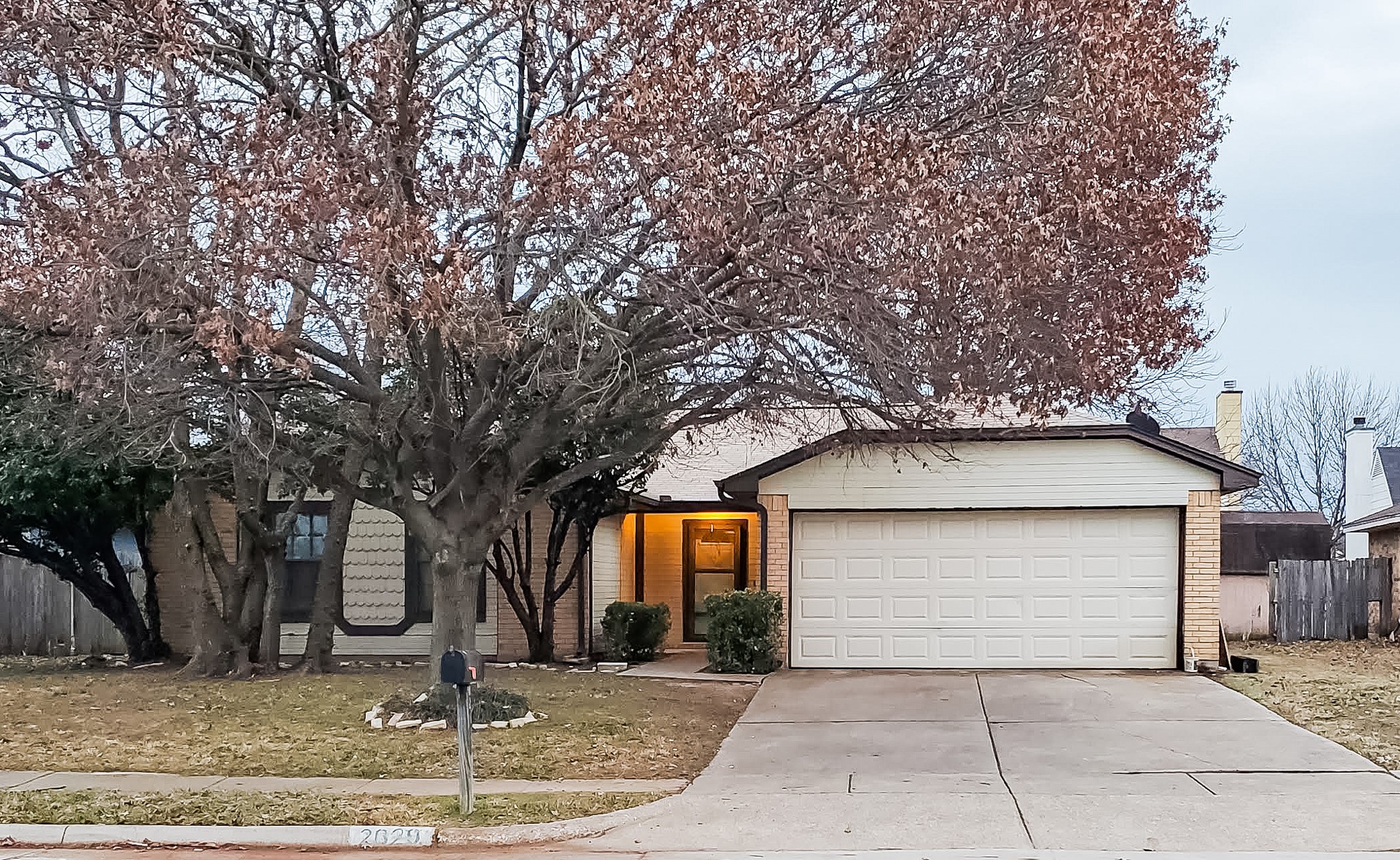 2629 Claremont Drive Grand Prairie TX 75052