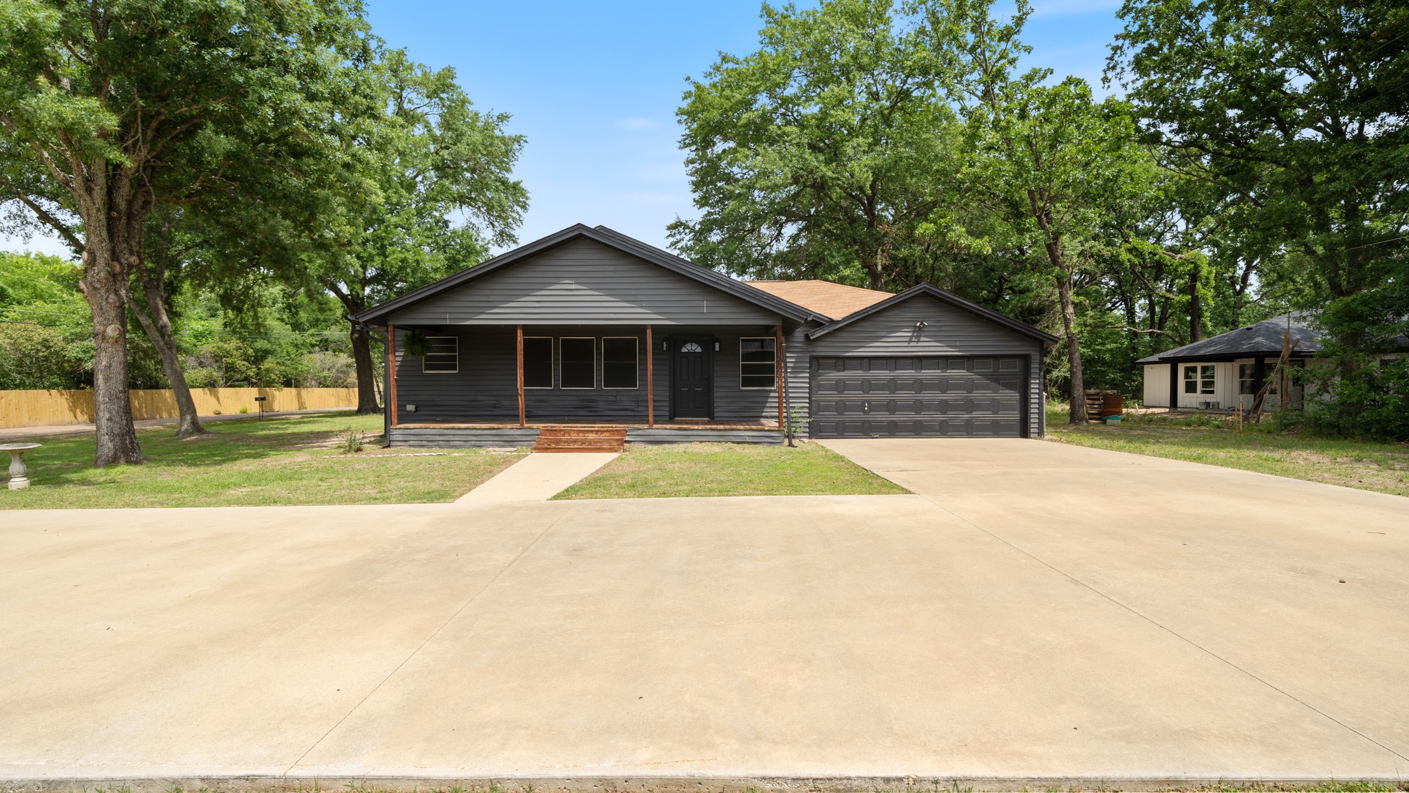 129 King Arthur Road Mabank TX 75156