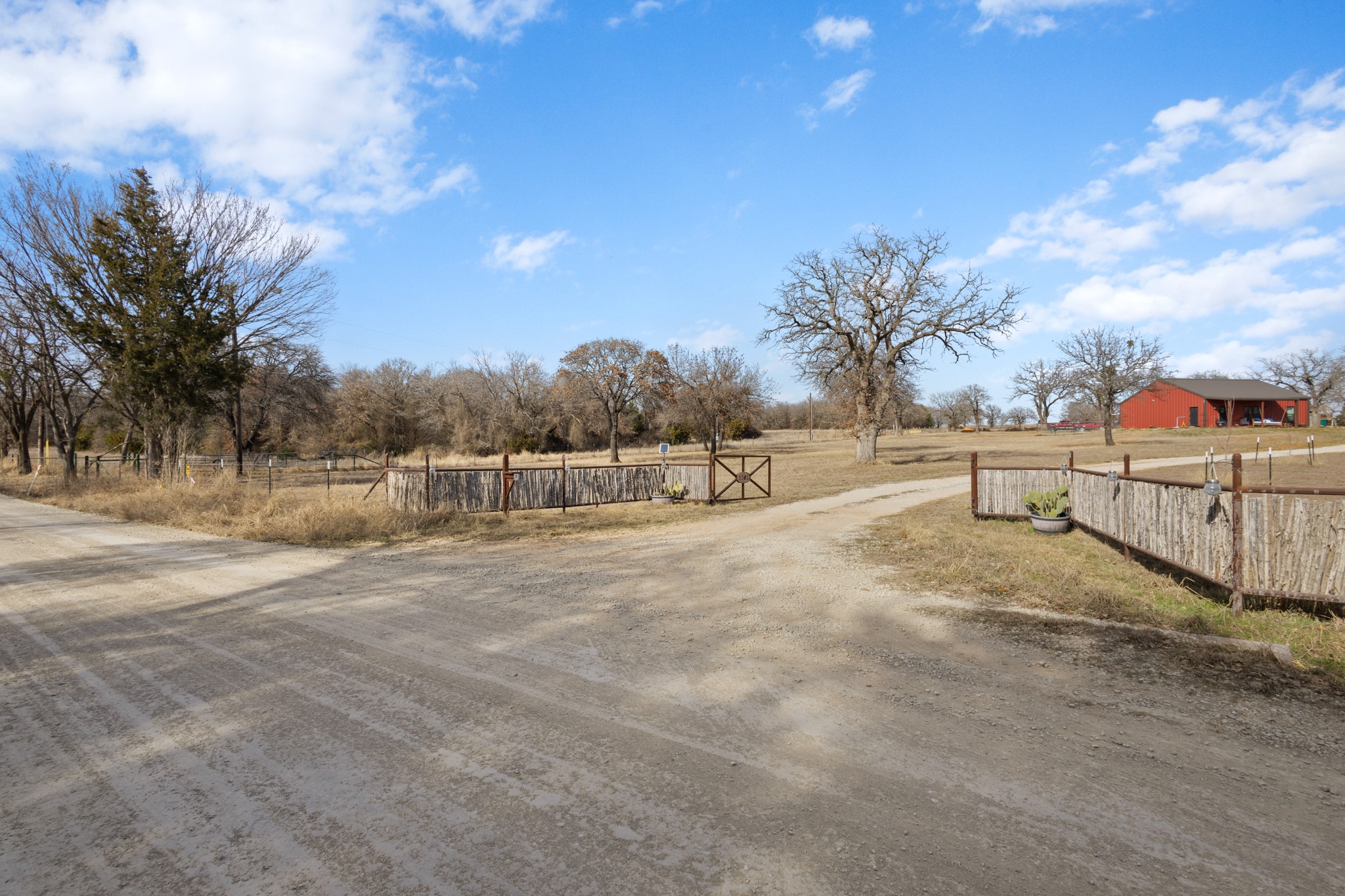 1501 Huddleston Road Sunset TX 76270