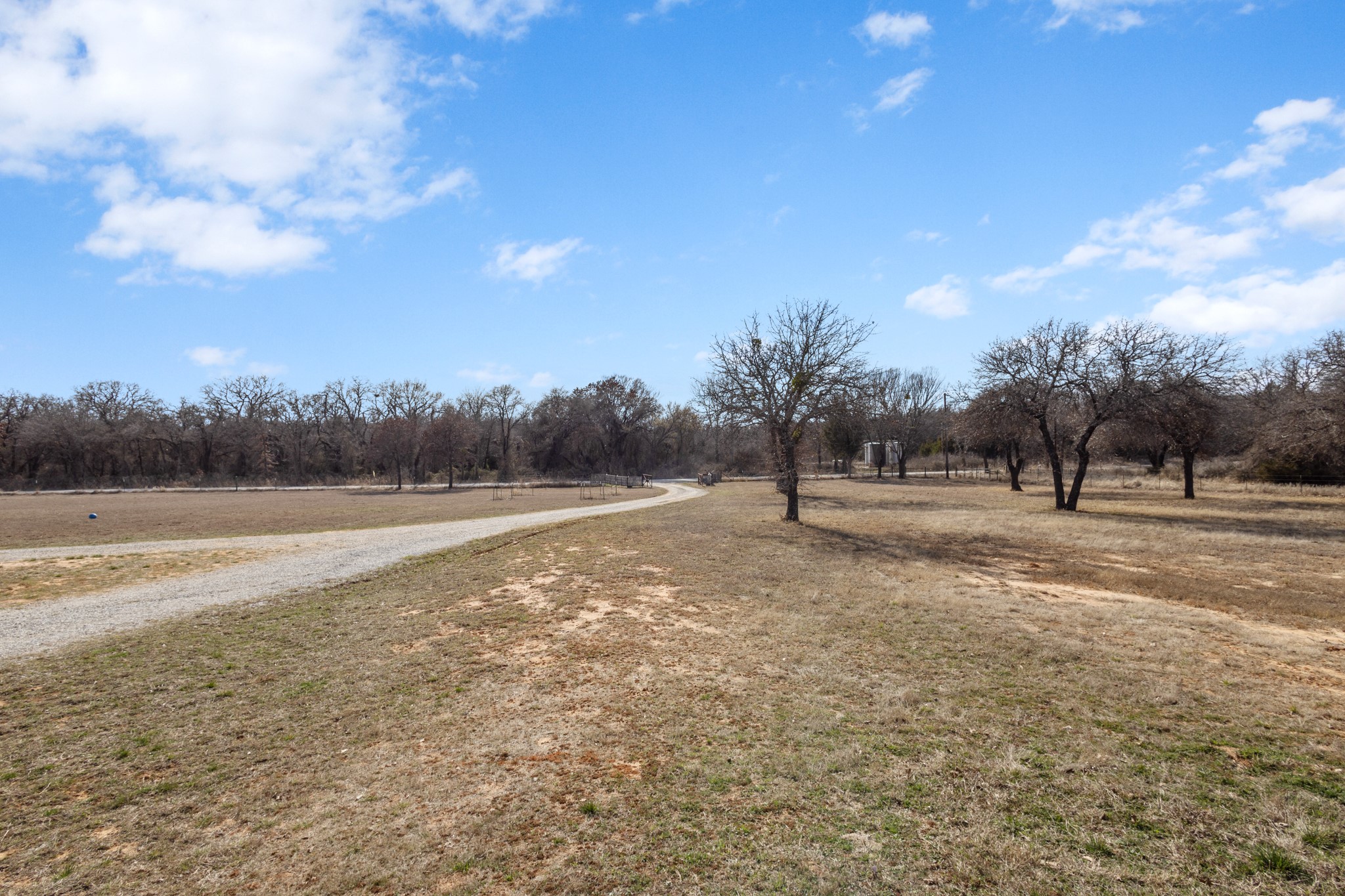 1501 Huddleston Road Sunset TX 76270