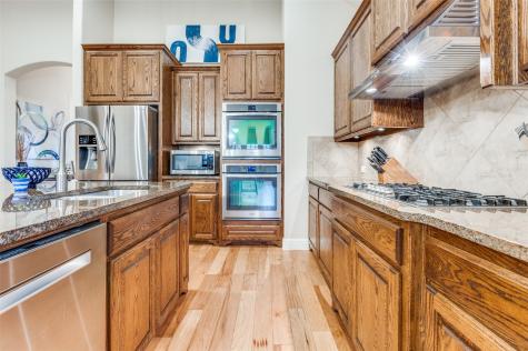 1007 Ivy Charm Way Arlington TX 76005