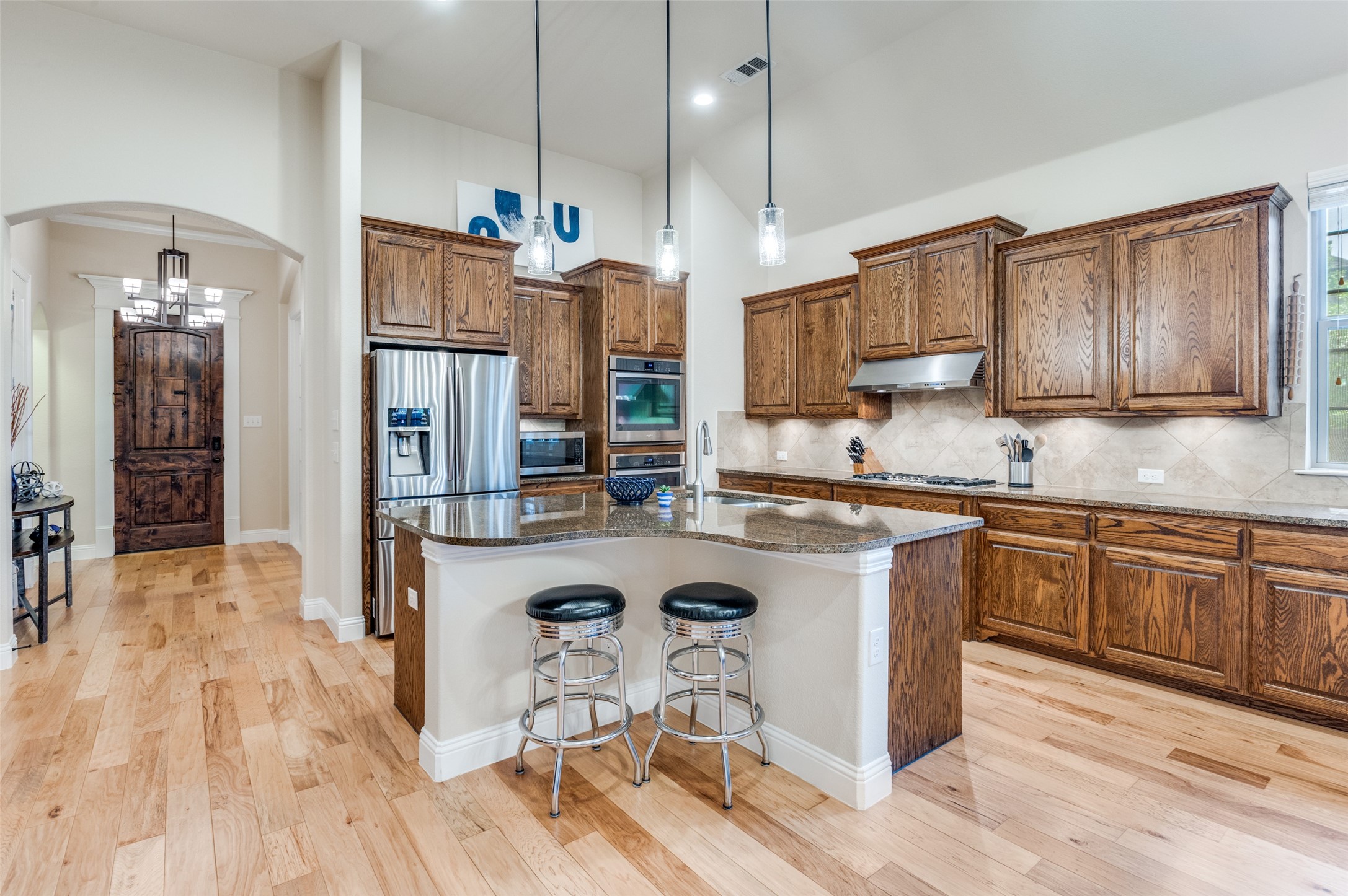 1007 Ivy Charm Way Arlington TX 76005
