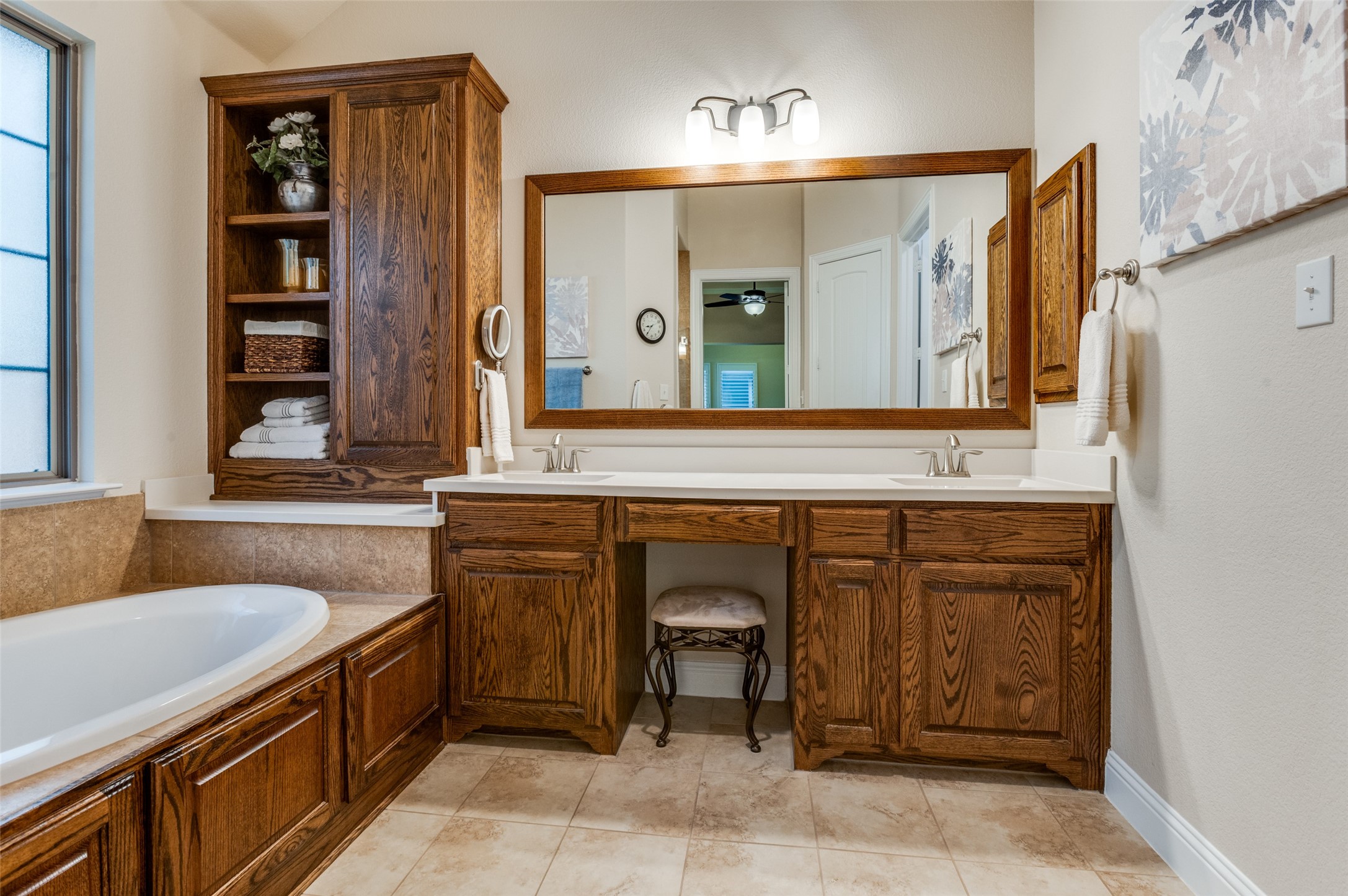 1007 Ivy Charm Way Arlington TX 76005