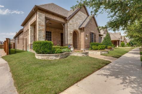 1007 Ivy Charm Way Arlington TX 76005