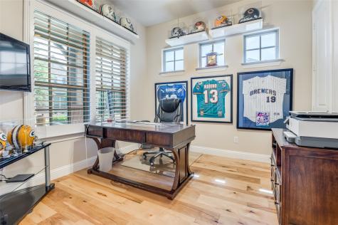 1007 Ivy Charm Way Arlington TX 76005