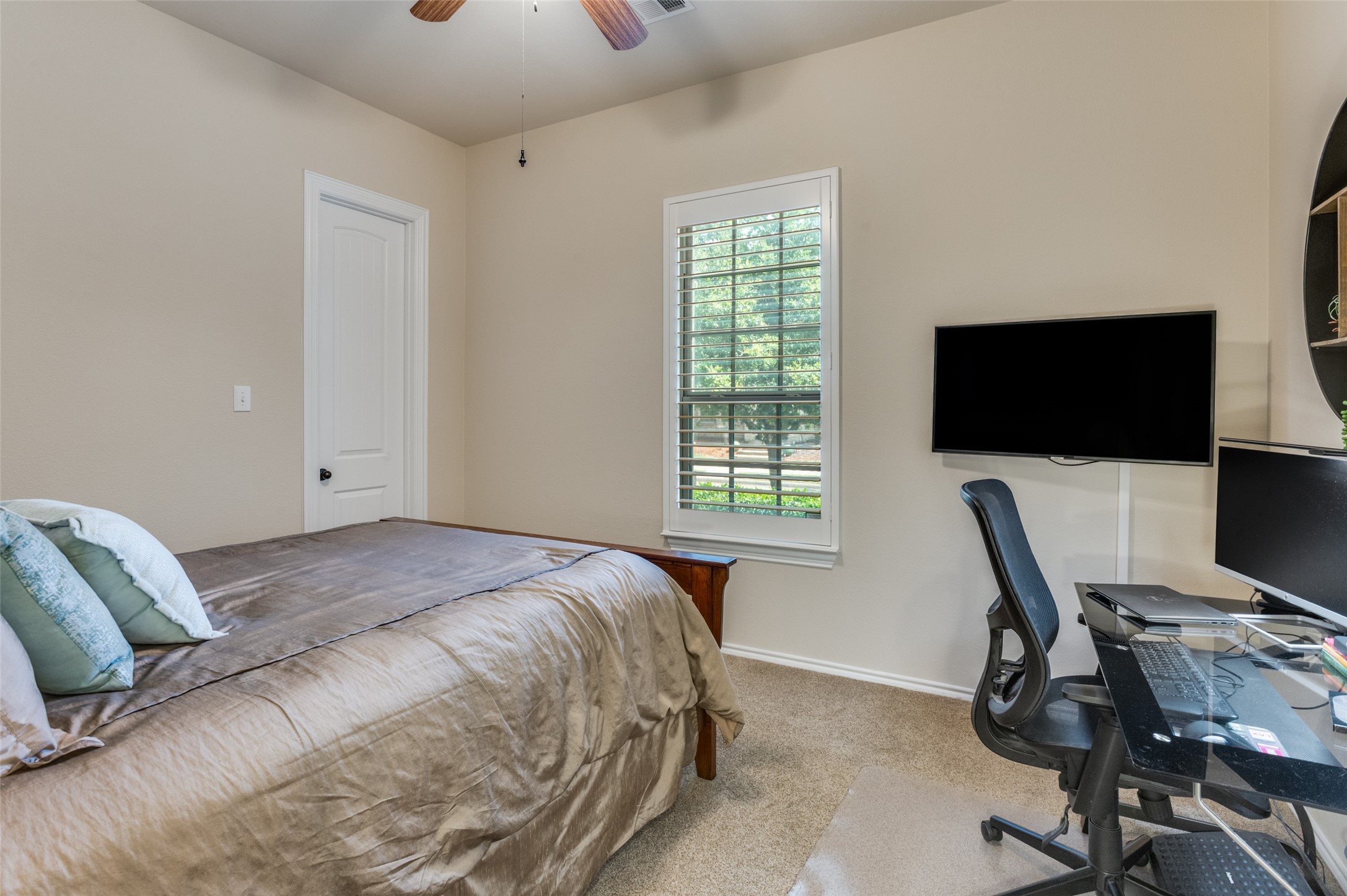 1007 Ivy Charm Way Arlington TX 76005