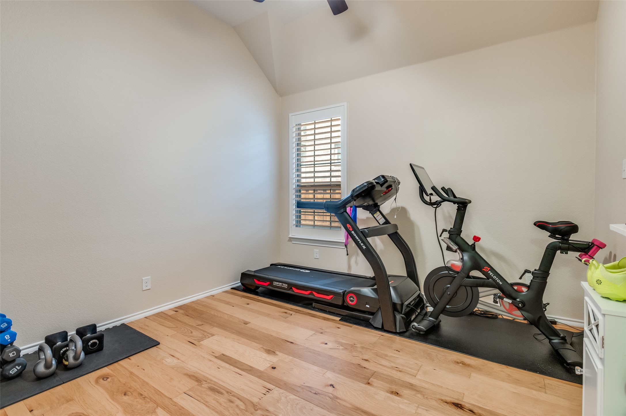 1007 Ivy Charm Way Arlington TX 76005