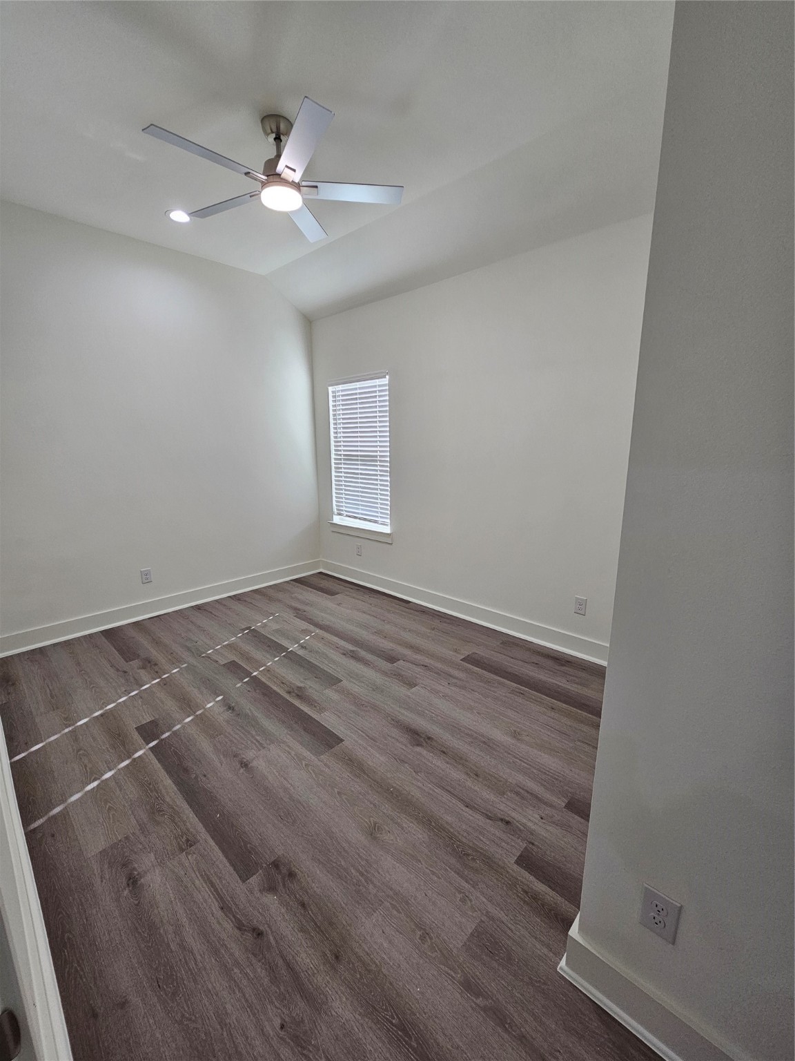136 Rosemary Azle TX 76020
