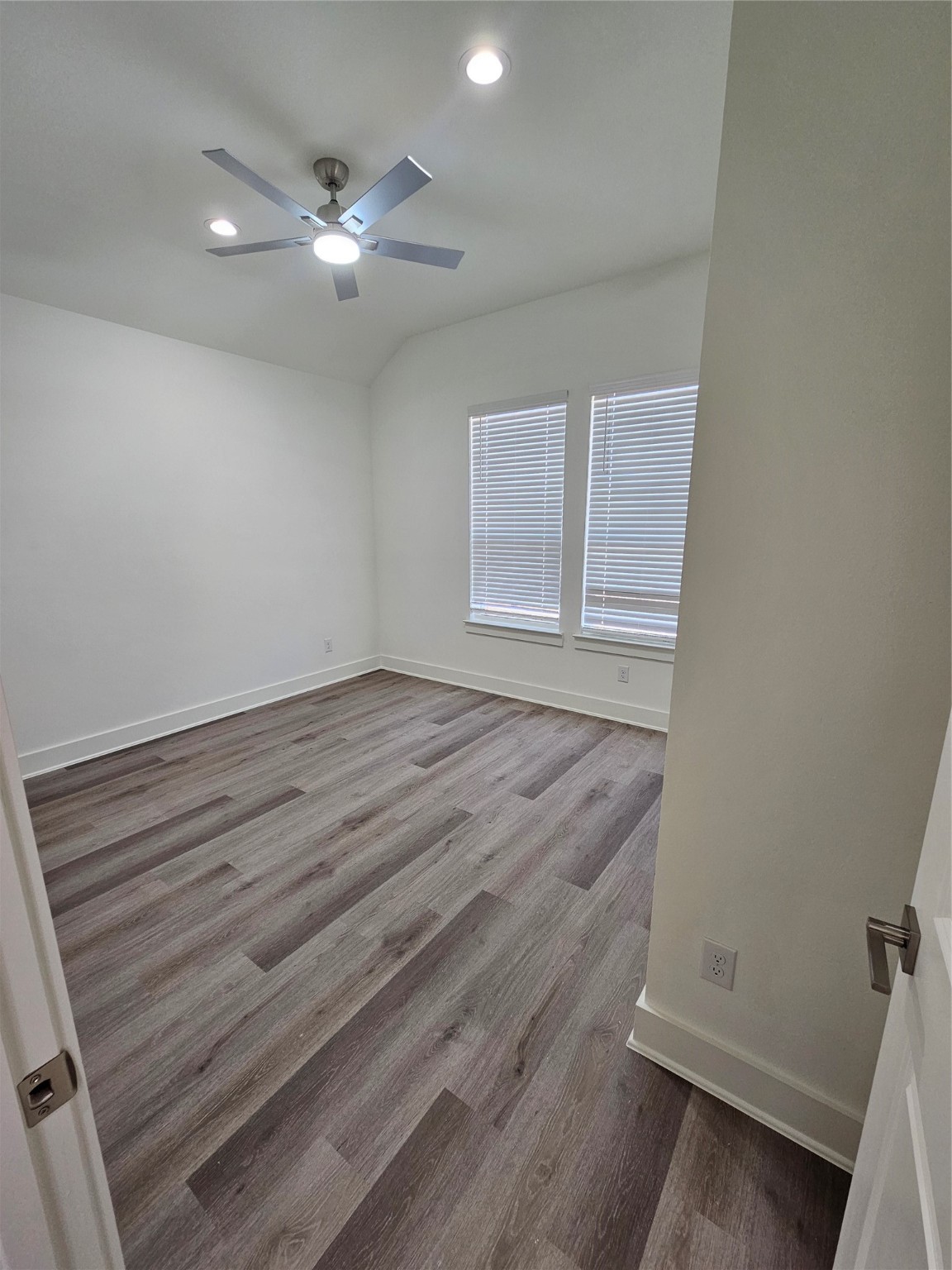 136 Rosemary Azle TX 76020