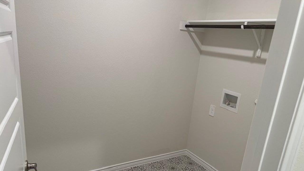 9528 Bently Boulevard Aubrey TX 76227