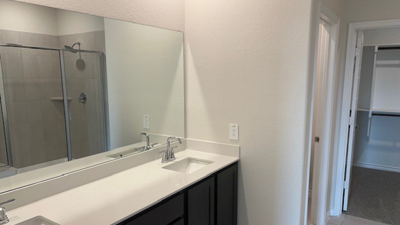 9528 Bently Boulevard Aubrey TX 76227