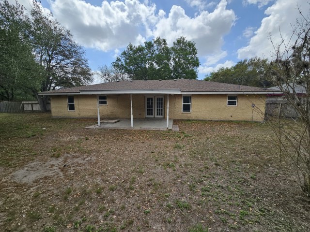 1413 Las Palmas Circle Beeville TX 78102