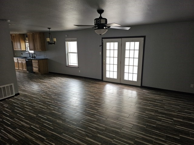 1413 Las Palmas Circle Beeville TX 78102