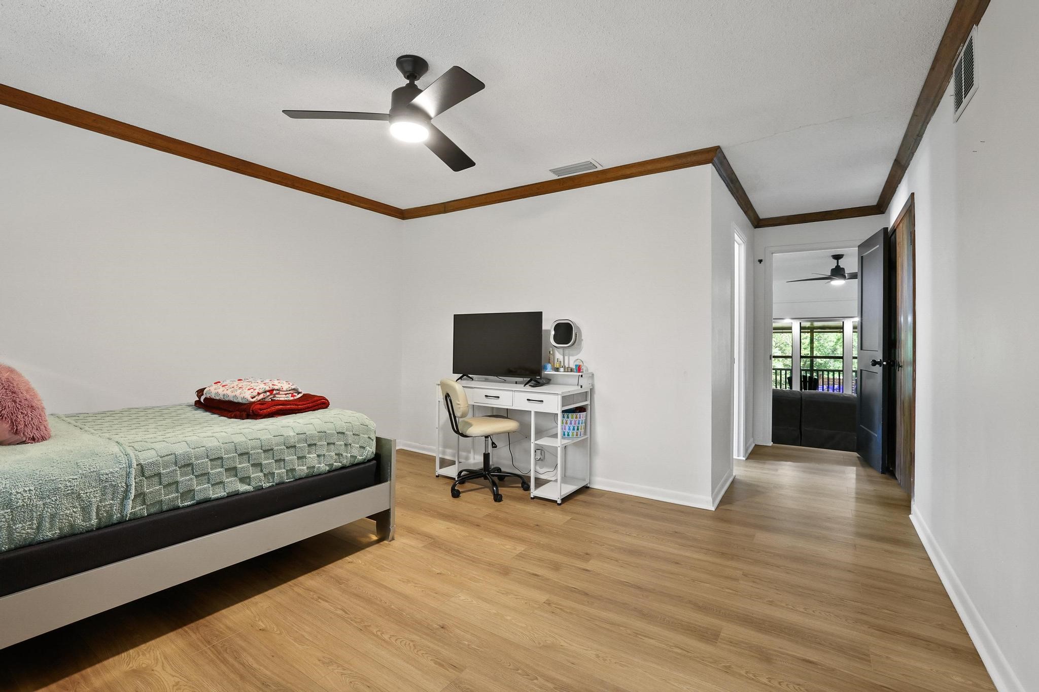 252 Hacienda Drive Pottsboro TX 75076