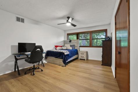 252 Hacienda Drive Pottsboro TX 75076