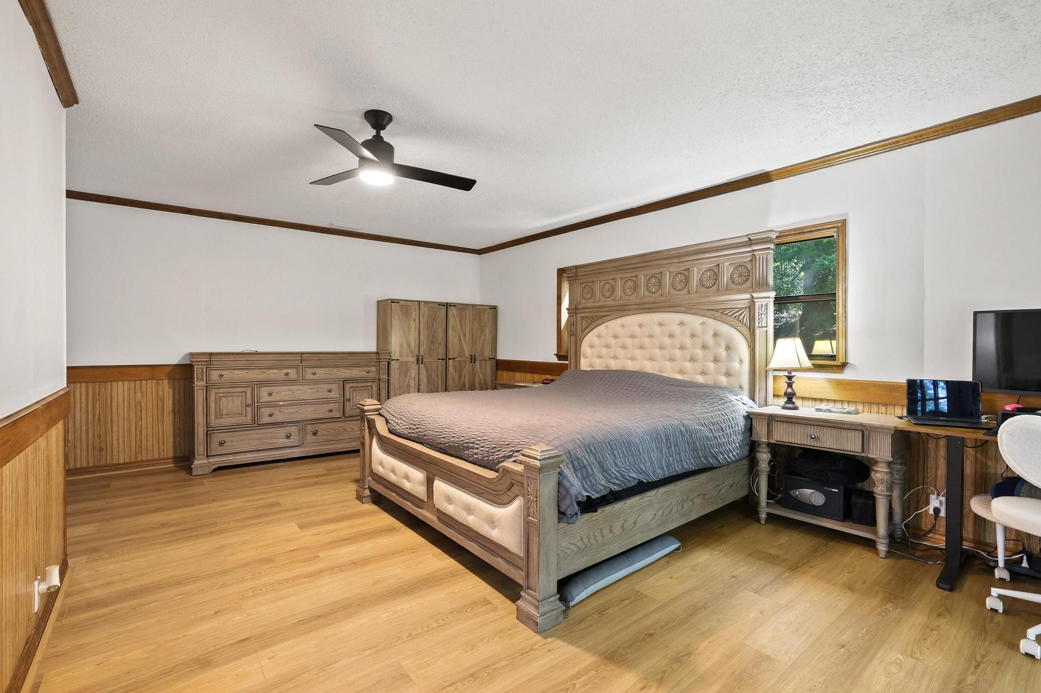 252 Hacienda Drive Pottsboro TX 75076