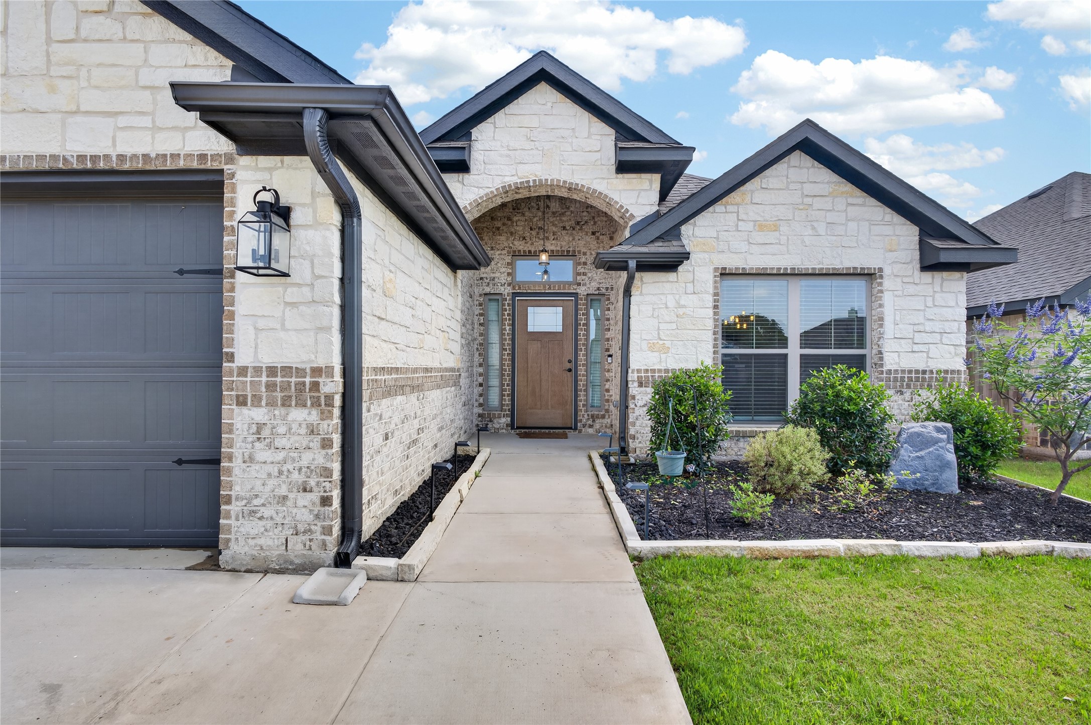 125 Maverick Lane Pilot Point TX 76258