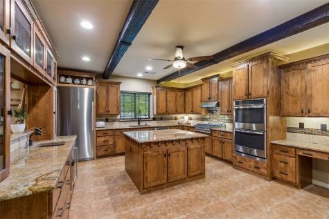 1402 Lakeview Boulevard Denton TX 76208