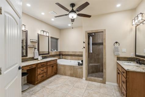 1402 Lakeview Boulevard Denton TX 76208