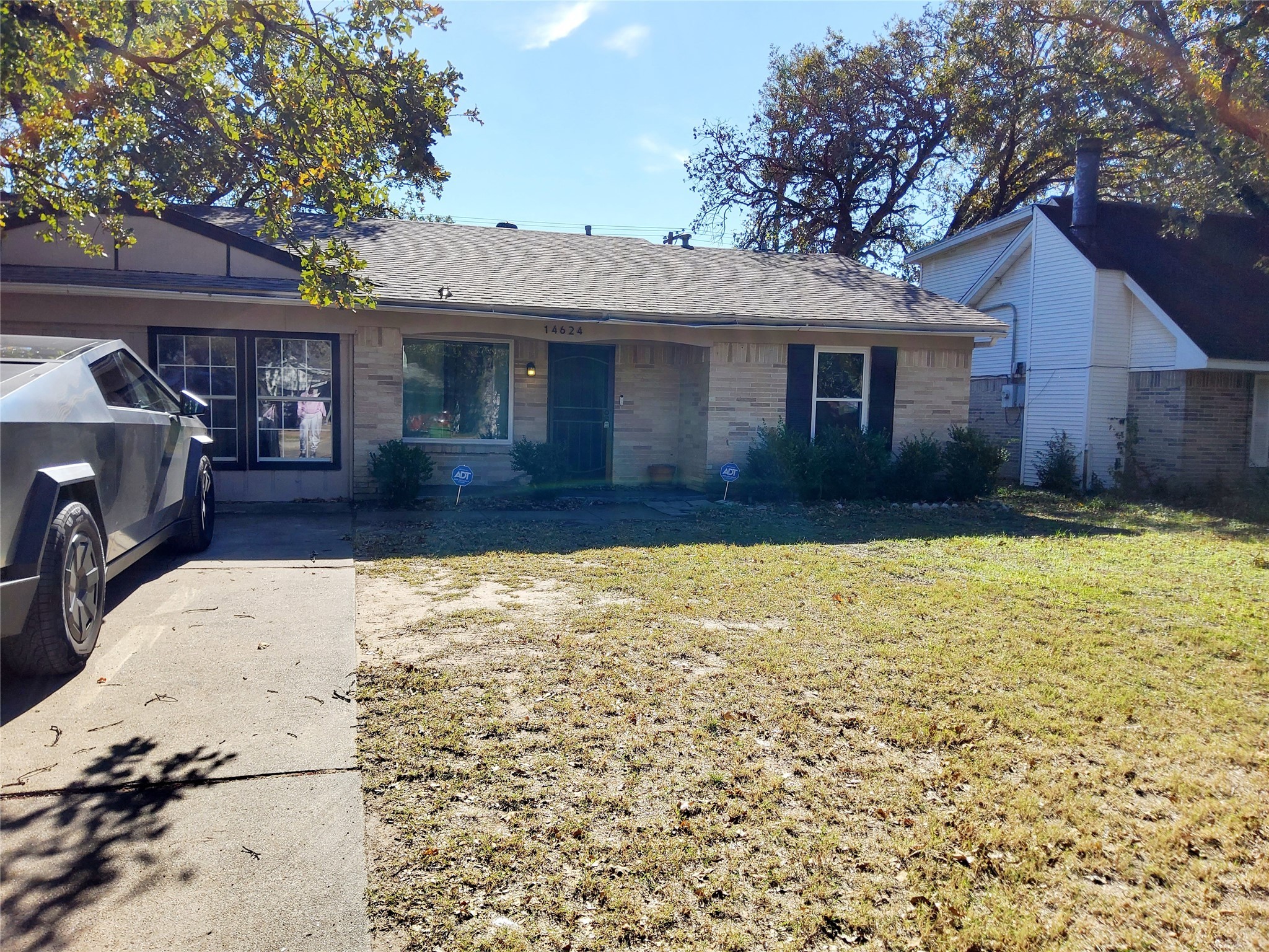 14624 Oakwood Lane Balch Springs TX 75180