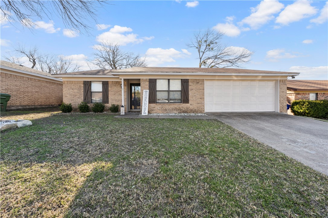 2105 Skylark Drive Woodway TX 76712