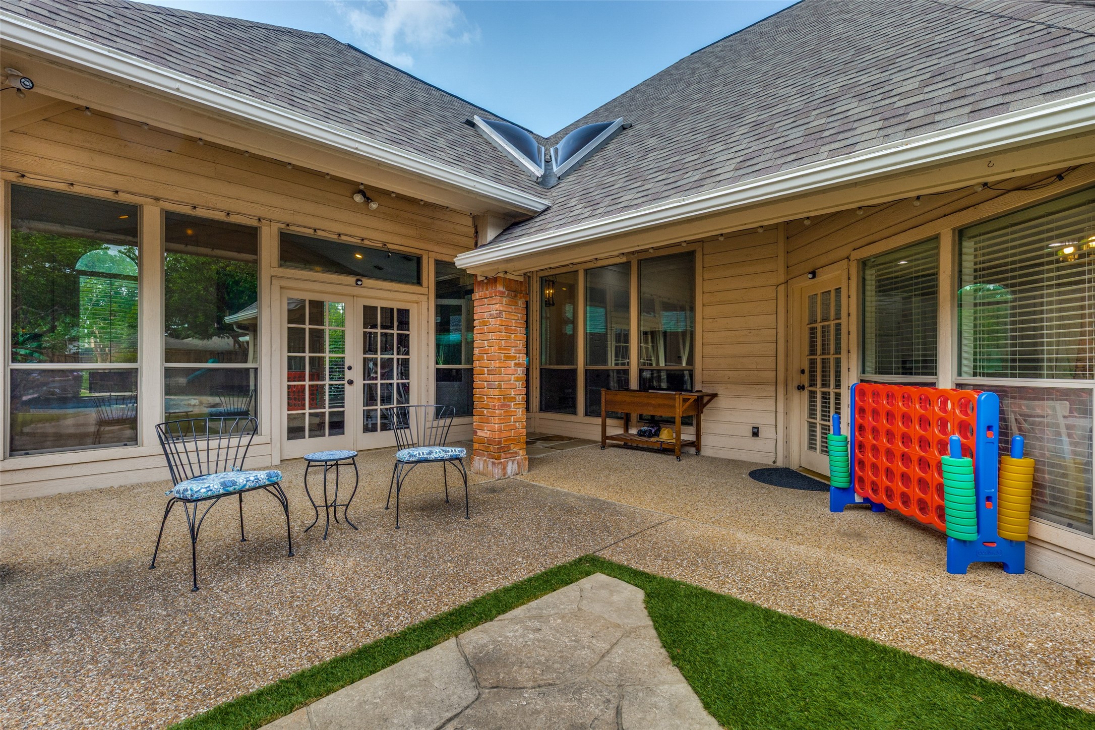 18807 Fortson Avenue Dallas TX 75252