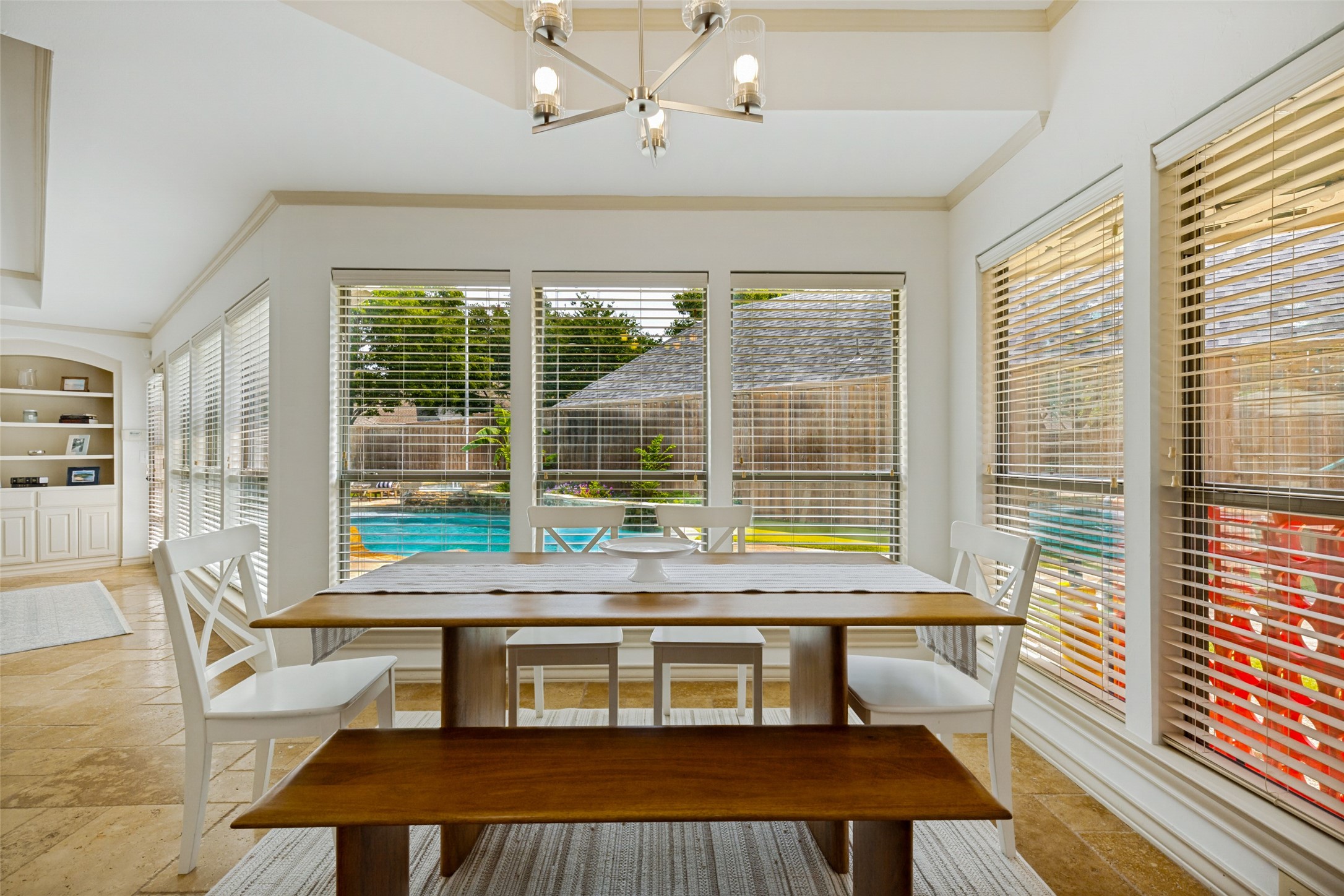 18807 Fortson Avenue Dallas TX 75252