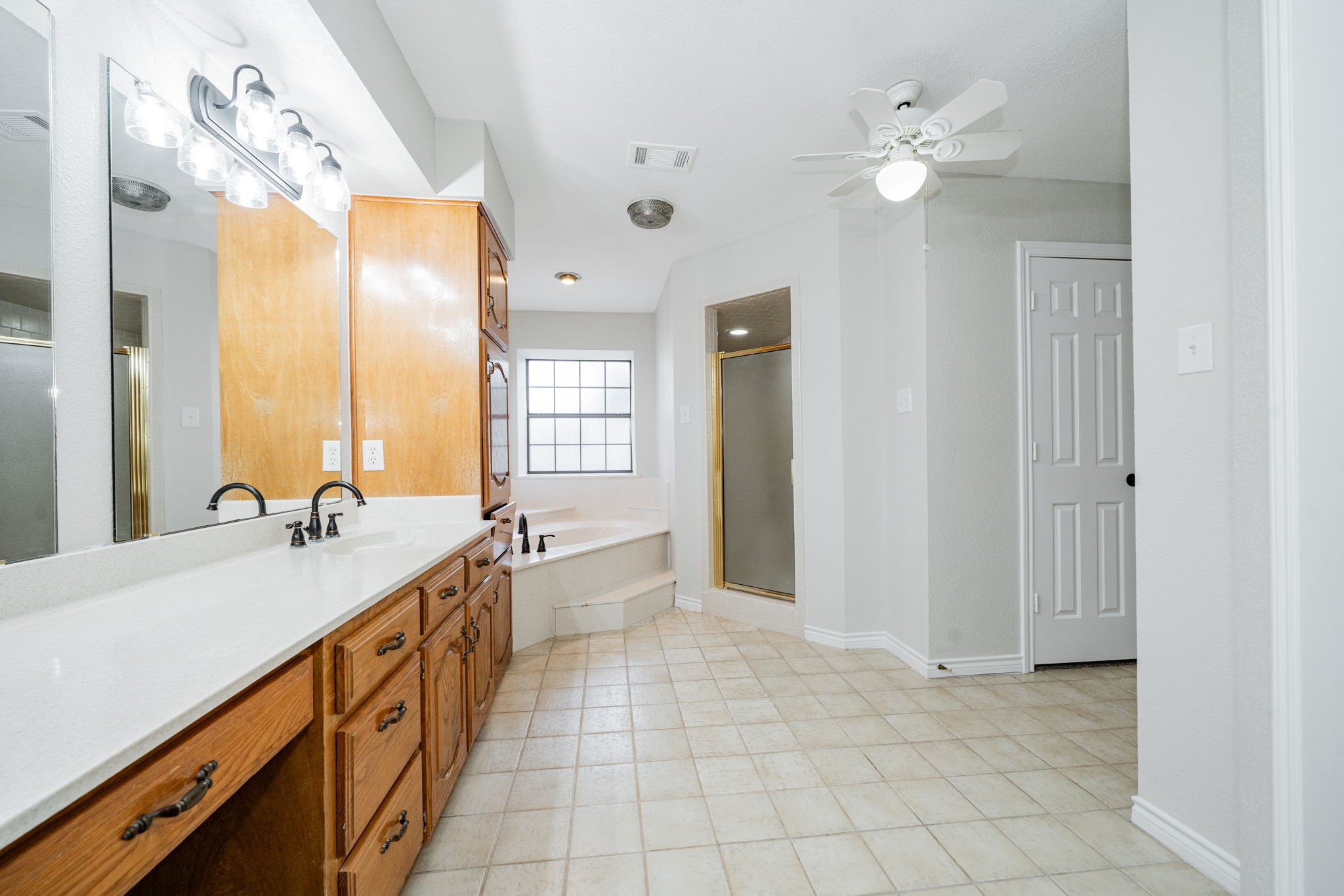 5612 E State Highway 243 Kaufman TX 75142