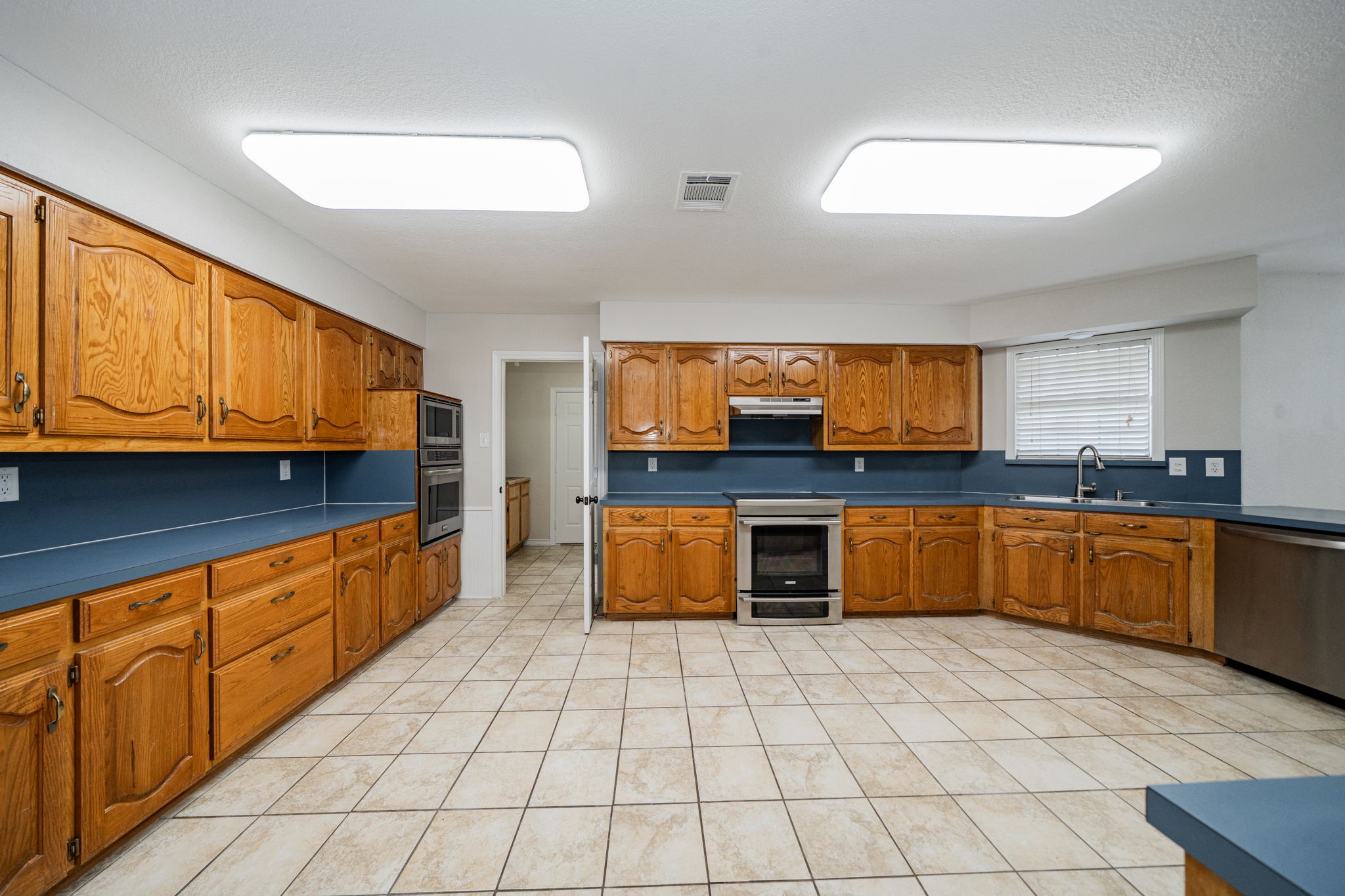 5612 E State Highway 243 Kaufman TX 75142
