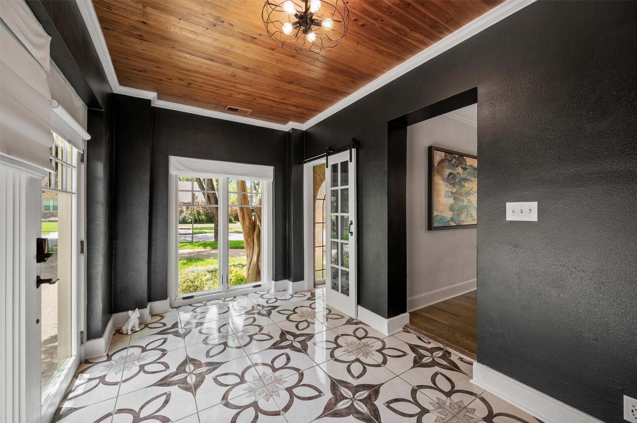 5621 Mccommas Boulevard Dallas TX 75206