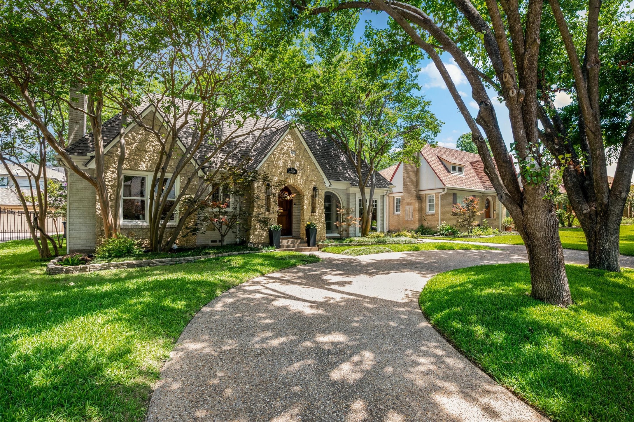 5621 Mccommas Boulevard Dallas TX 75206