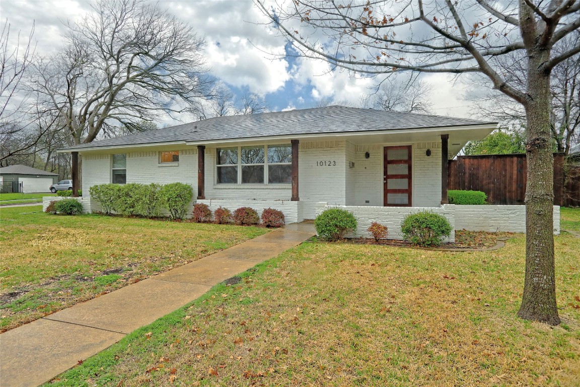 10123 Baronne Circle Dallas TX 75218