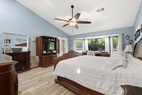 232 Magnus Road Denison TX 75021