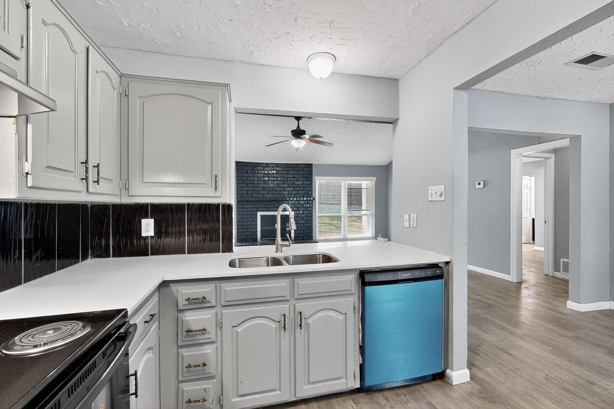 2211 Sierra Drive Grapevine TX 76051