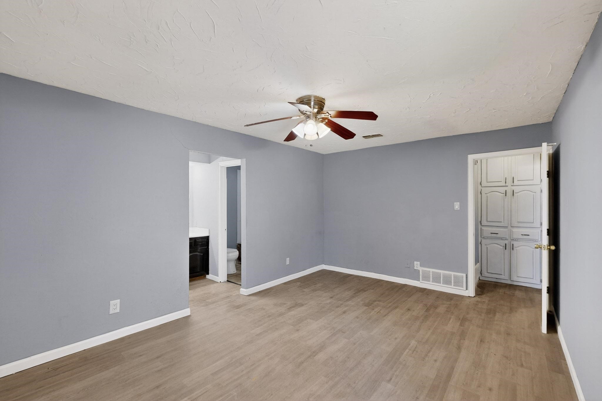 2211 Sierra Drive Grapevine TX 76051