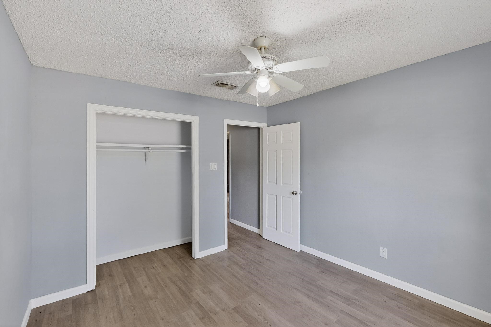 2211 Sierra Drive Grapevine TX 76051