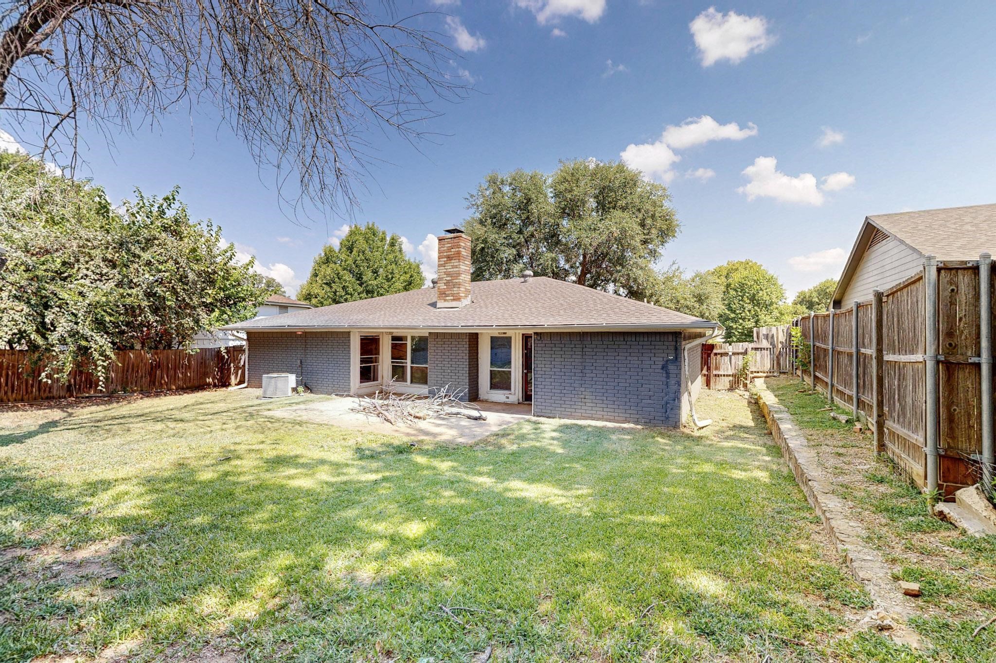 2211 Sierra Drive Grapevine TX 76051