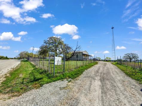 4507 County Road 2690 Alvord TX 76225