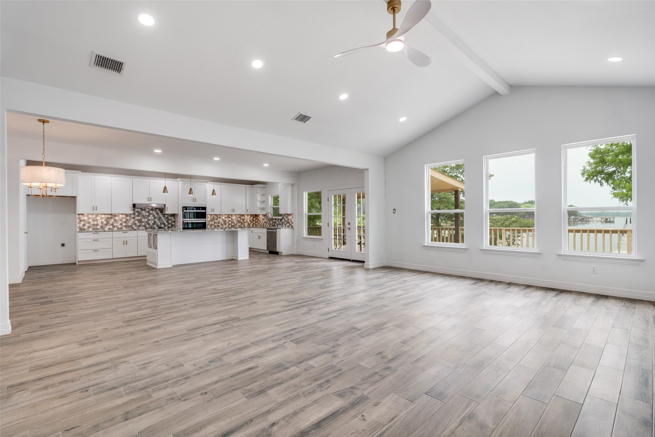 162 Oak Hills Drive Mabank TX 75156
