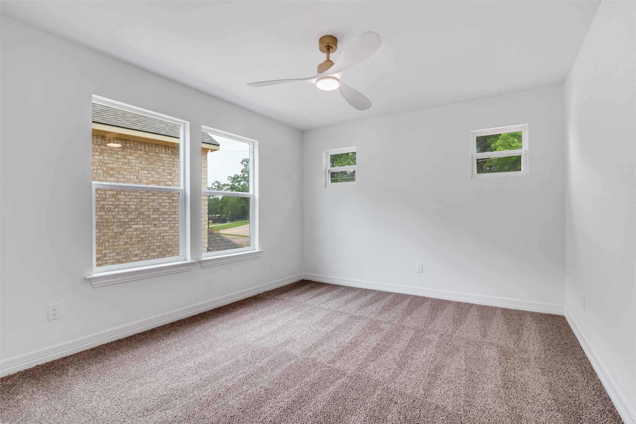 162 Oak Hills Drive Mabank TX 75156